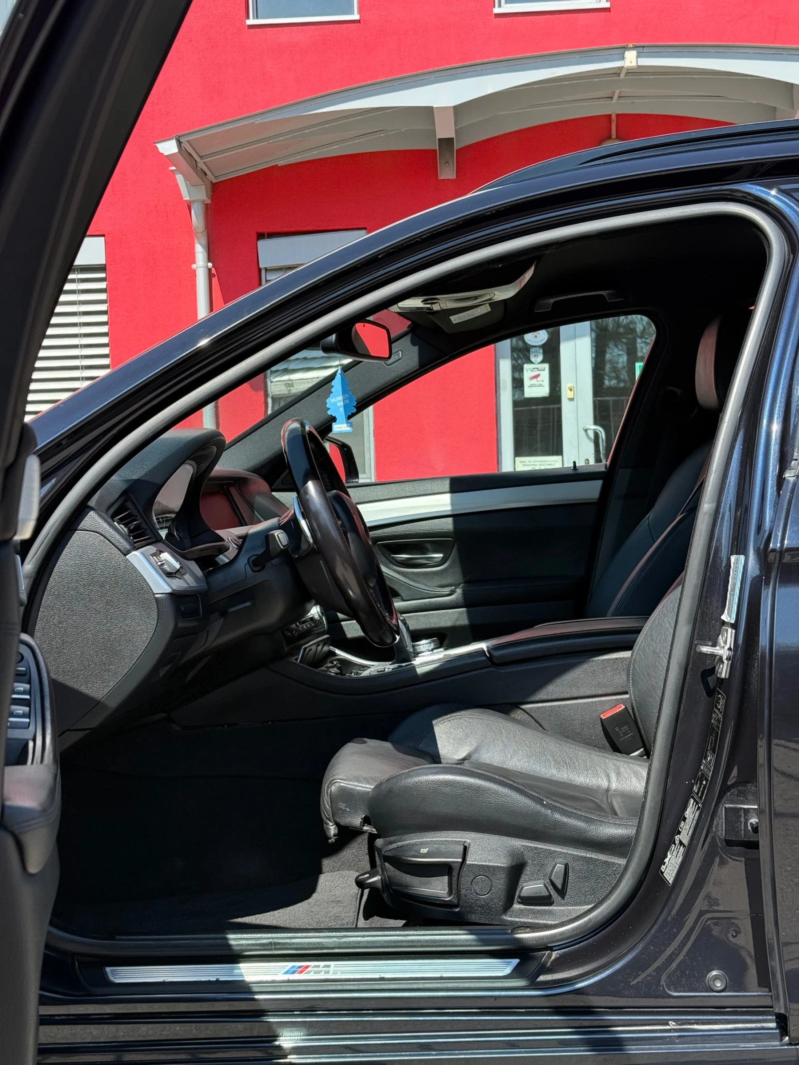 BMW 530 M SPORT, снимка 8 - Автомобили и джипове - 54120222