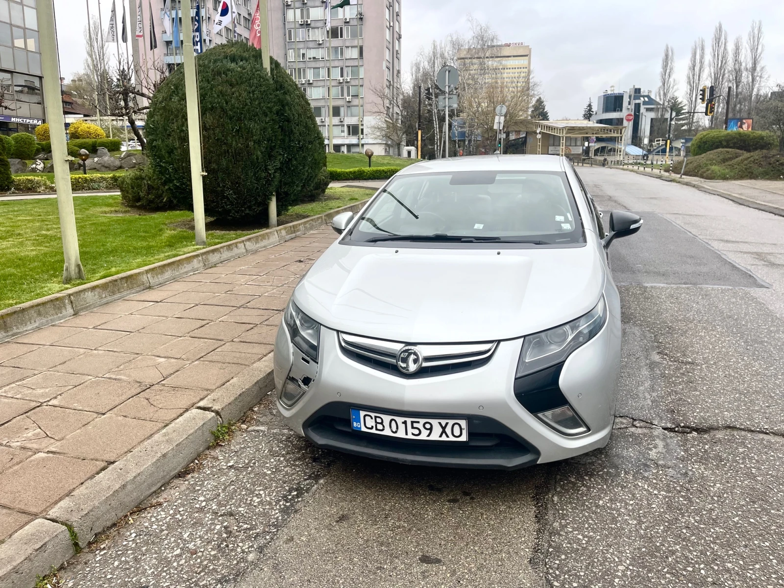 Opel Ampera, снимка 15 - Автомобили и джипове - 54162875