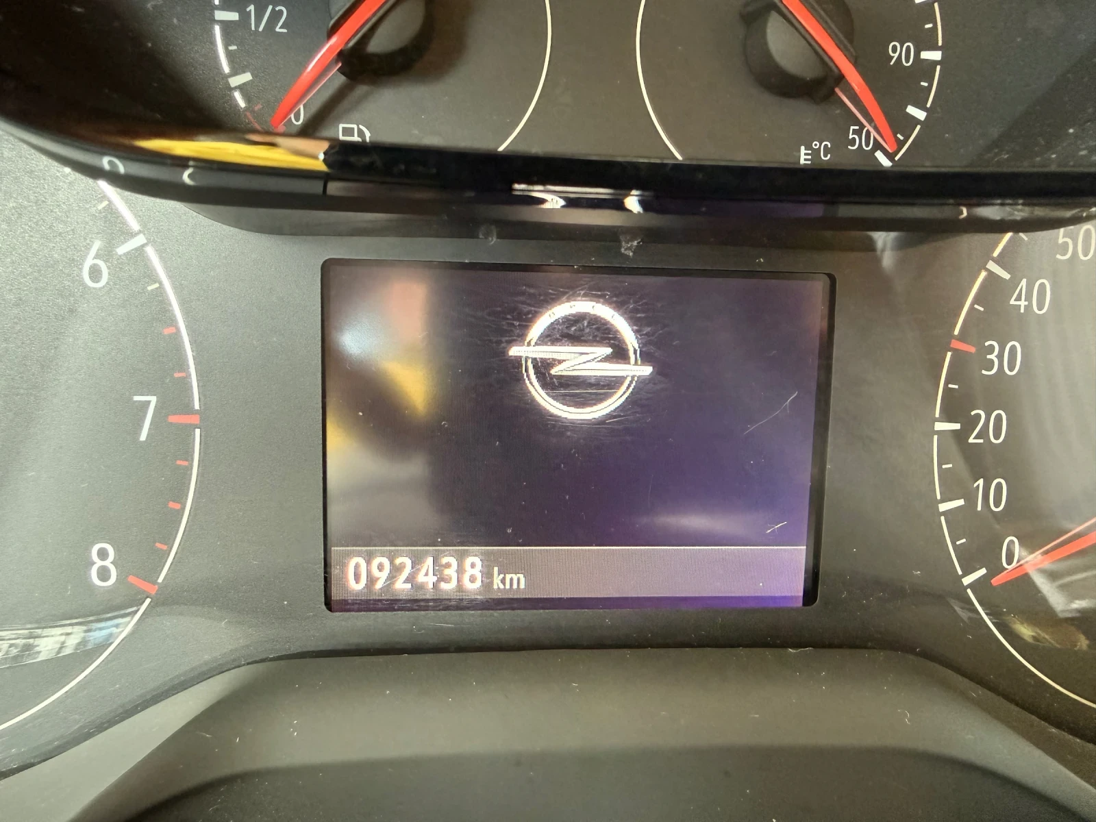 Opel Corsa, снимка 11 - Автомобили и джипове - 54291810