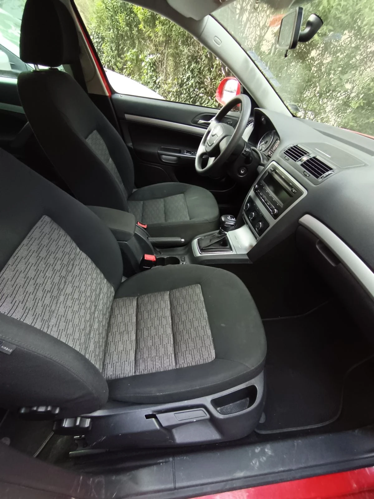 Skoda Octavia 1.8 TSI, снимка 11 - Автомобили и джипове - 54455436
