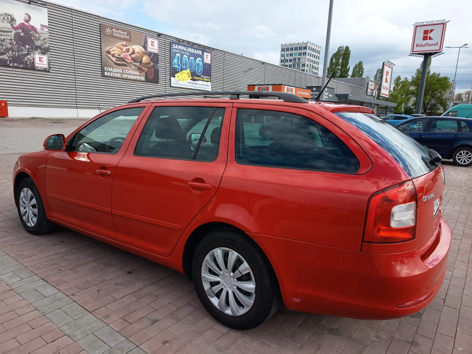 Skoda Octavia 1.8 TSI, снимка 4 - Автомобили и джипове - 54455436