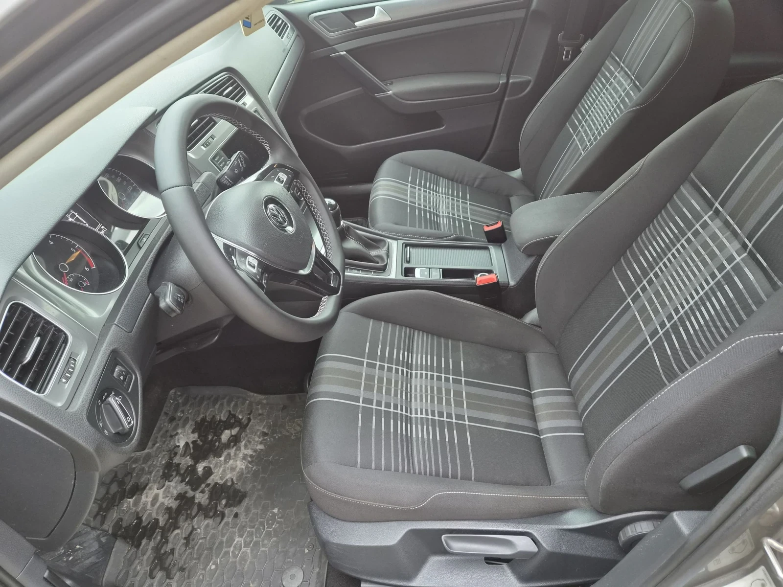 VW Golf 2.0 150�.� LONGE | Mobile.bg � ����������� 10