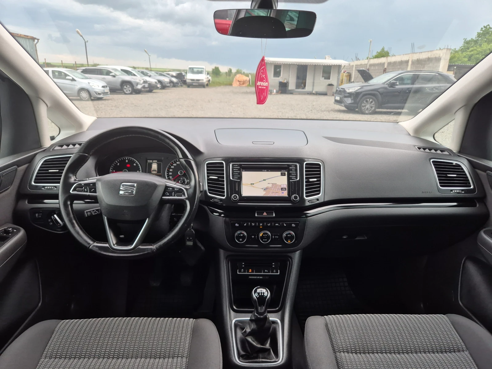 Seat Alhambra 4?4 150к.с., снимка 11 - Автомобили и джипове - 55165045