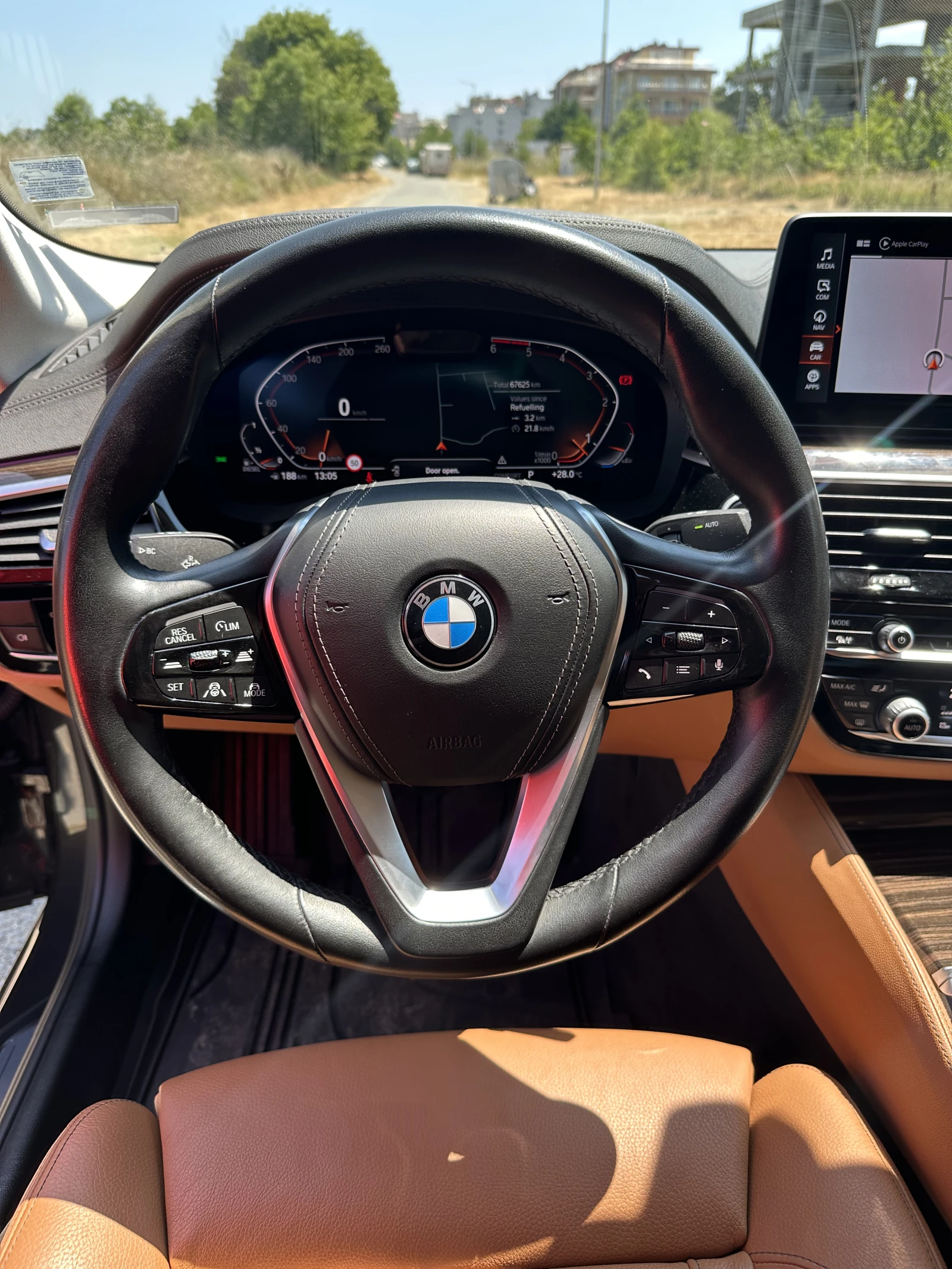 BMW 530 Закупена от Bova Car, Luxury Line, снимка 11 - Автомобили и джипове - 55361345