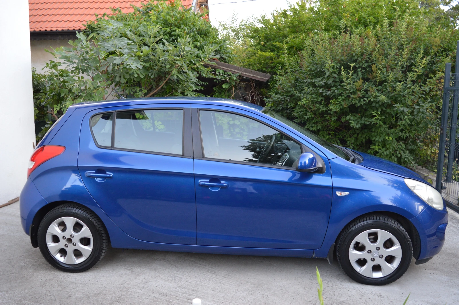 Hyundai I20, снимка 6 - Автомобили и джипове - 55478617