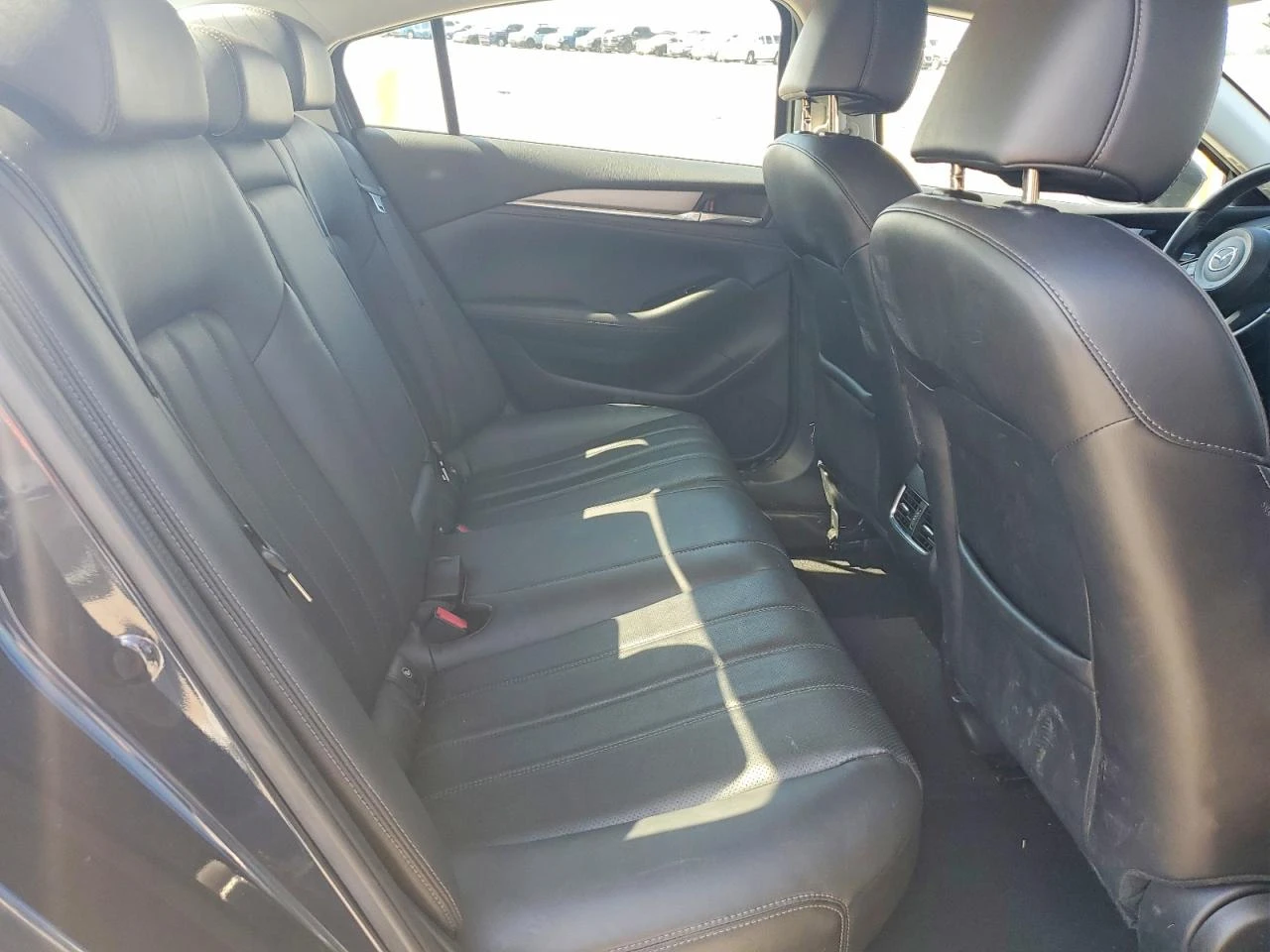 Mazda 6 2.5* ПОДГРЕВ* CARPLAY* Keyless* СЛЕДЕНЕ НА ЛЕНТИ, снимка 10 - Автомобили и джипове - 55626184