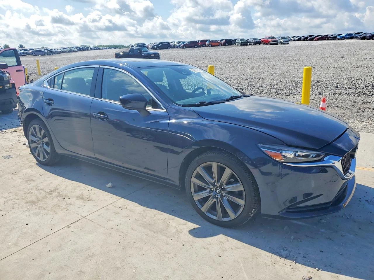 Mazda 6 2.5* ПОДГРЕВ* CARPLAY* Keyless* СЛЕДЕНЕ НА ЛЕНТИ, снимка 4 - Автомобили и джипове - 55626184