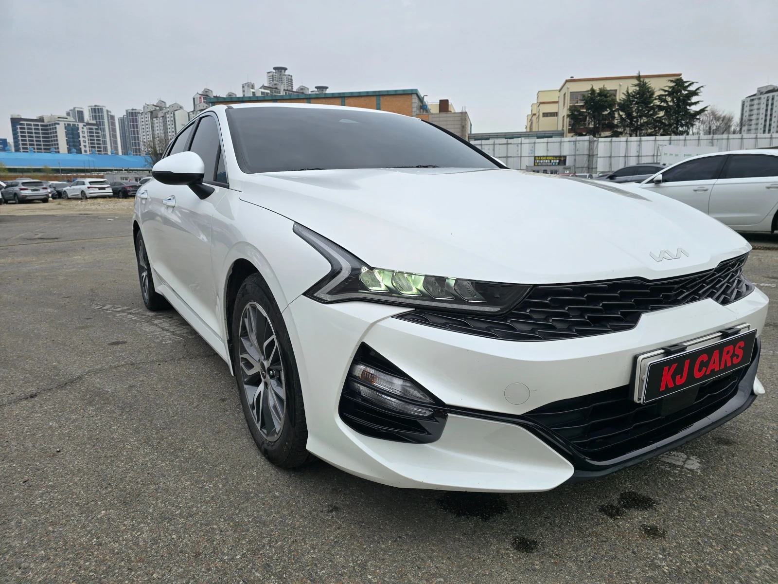 Kia K5 2, 0 LPI, снимка 2 - Автомобили и джипове - 55795911