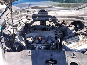 Honda Cr-v 2.0 i-vtec 4x4 автоматик, снимка 11