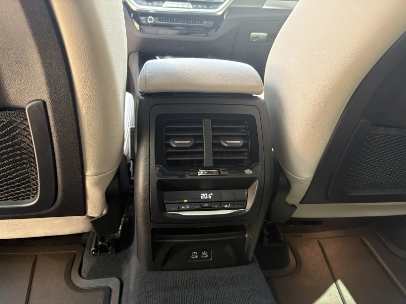 BMW X3 Xdrive 30i, снимка 13 - Автомобили и джипове - 52403438