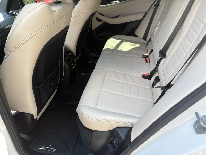 BMW X3 Xdrive 30i, снимка 12 - Автомобили и джипове - 52403438