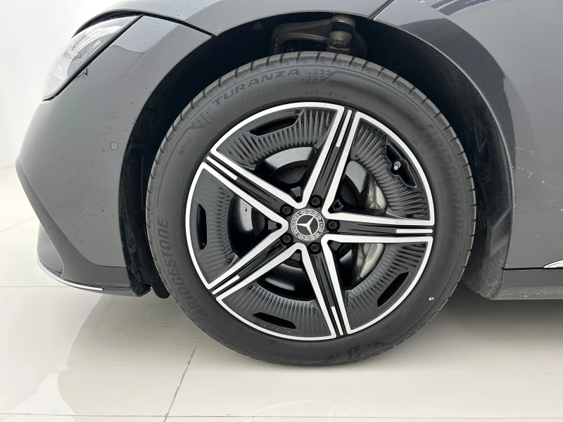 Mercedes-Benz EQE 350 4MATIC, снимка 15 - Автомобили и джипове - 50530163