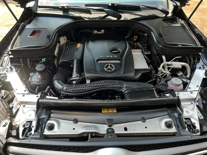 Mercedes-Benz GLC * 350e 4MATIC * CARFAX * БЕЗ ПЪРВОНАЧАЛНА ВНОСКА, снимка 6 - Автомобили и джипове - 53033580