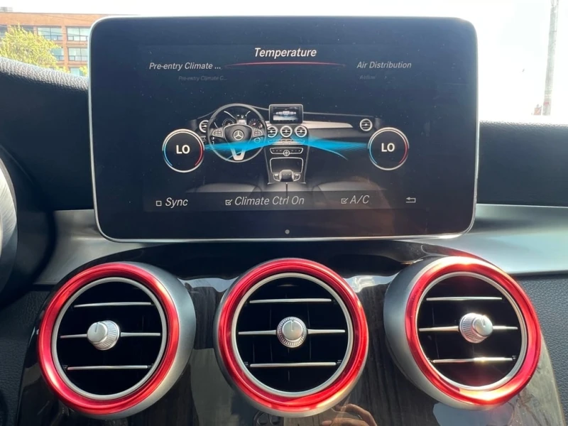 Mercedes-Benz GLC * 350e 4MATIC * CARFAX * БЕЗ ПЪРВОНАЧАЛНА ВНОСКА, снимка 17 - Автомобили и джипове - 53033580