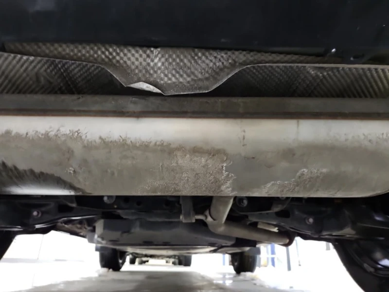 Toyota Rav4 * HYBRID XLE * CARFAX * БЕЗ ПЪРВОНАЧАЛНА ВНОСКА, снимка 15 - Автомобили и джипове - 53235359