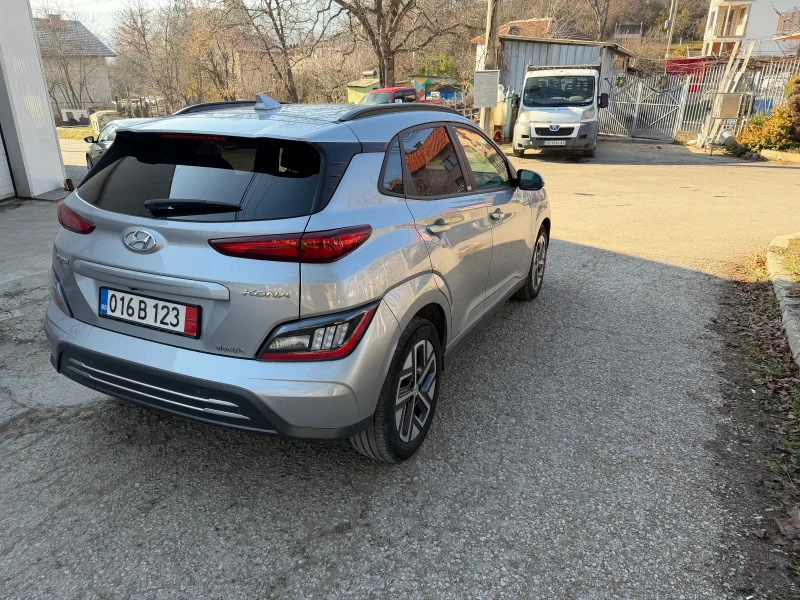 Hyundai Kona 64kWh SOH - 96.2% сервизна книжка , снимка 5 - Автомобили и джипове - 53425966