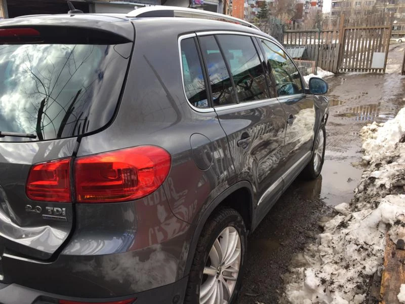 VW Tiguan 2.0TDI-CR-140, снимка 4 - Автомобили и джипове - 20892416