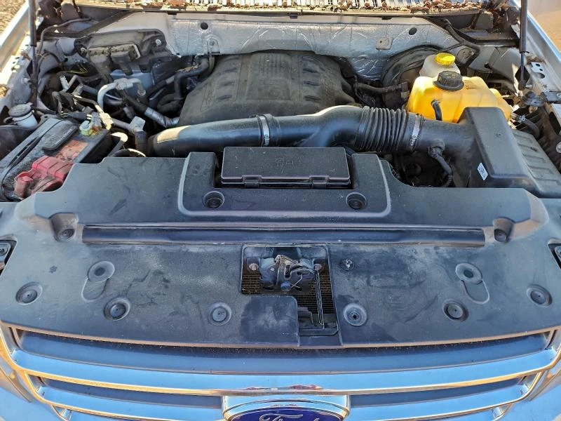 Ford Expedition 3.5L 6 Rear-wheel drive, снимка 4 - Автомобили и джипове - 53142701