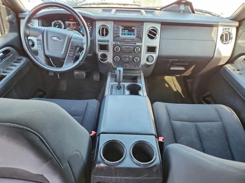 Ford Expedition 3.5L 6 Rear-wheel drive, снимка 11 - Автомобили и джипове - 53142701