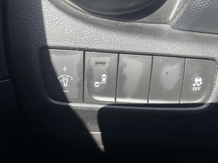 Hyundai Kona Preferred, All Wheel Drive, Lane Departure Alert | Mobile.bg � ����������� 11