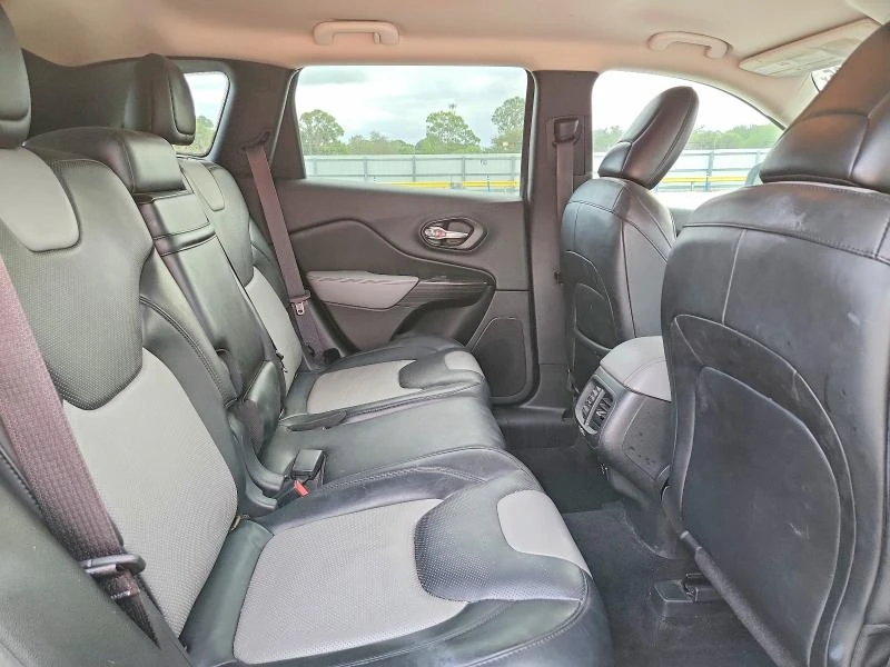 Jeep Cherokee 3.2L 6 Front-wheel Drive | Mobile.bg � ����������� 11