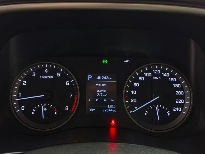 Hyundai Tucson 1.6 4WD - ���� 30% ����� | Mobile.bg � ����������� 8