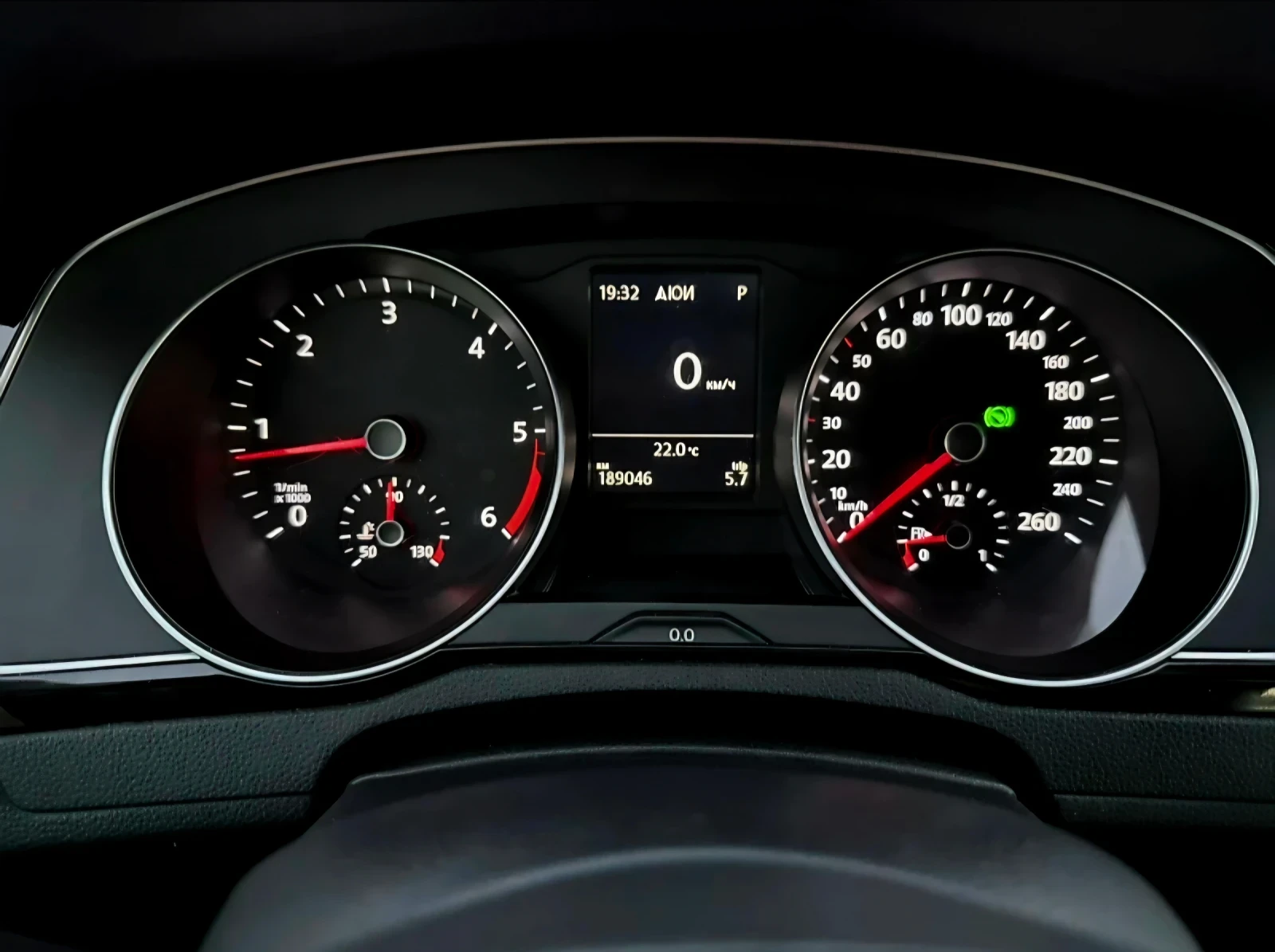 VW Passat 1.6 DSG  | Mobile.bg   12