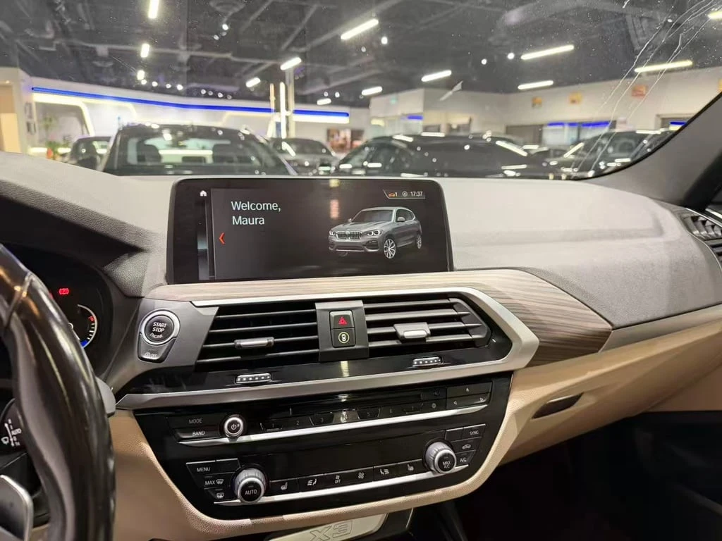 BMW X3 * xDrive30i * CARFAX *    | Mobile.bg   16