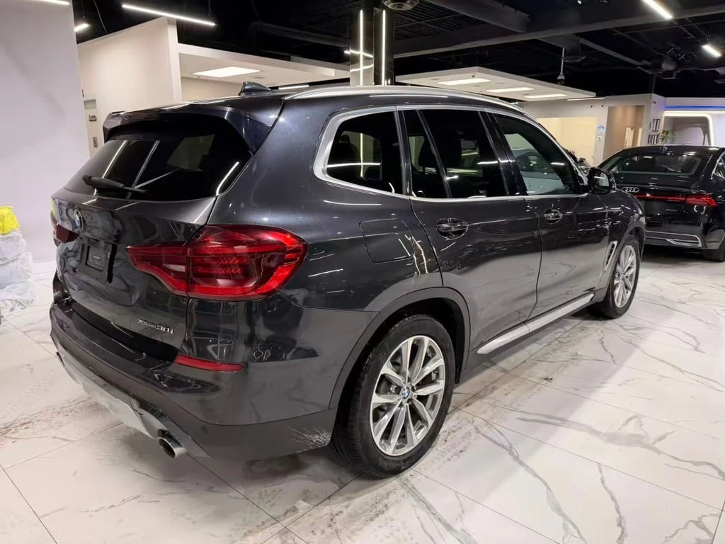 BMW X3 * xDrive30i * CARFAX *    | Mobile.bg   11