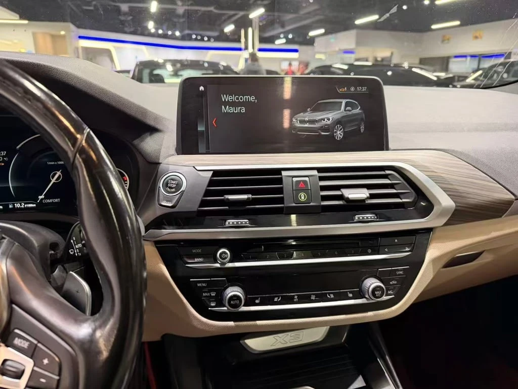 BMW X3 * xDrive30i * CARFAX *    | Mobile.bg   9