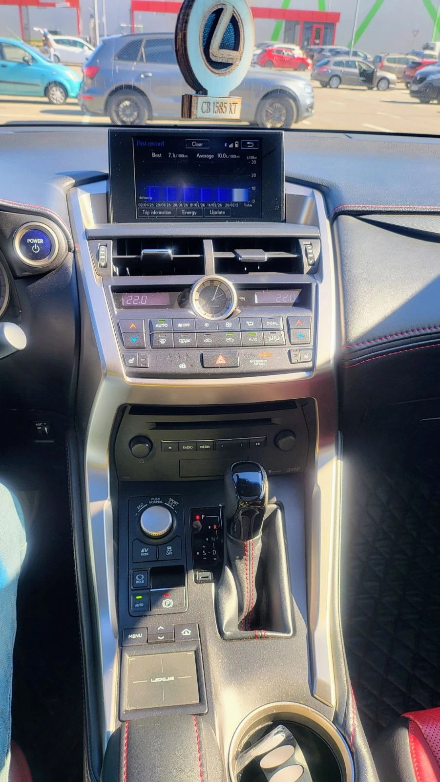 Lexus NX 300h F Sport, снимка 17 - Автомобили и джипове - 53794861