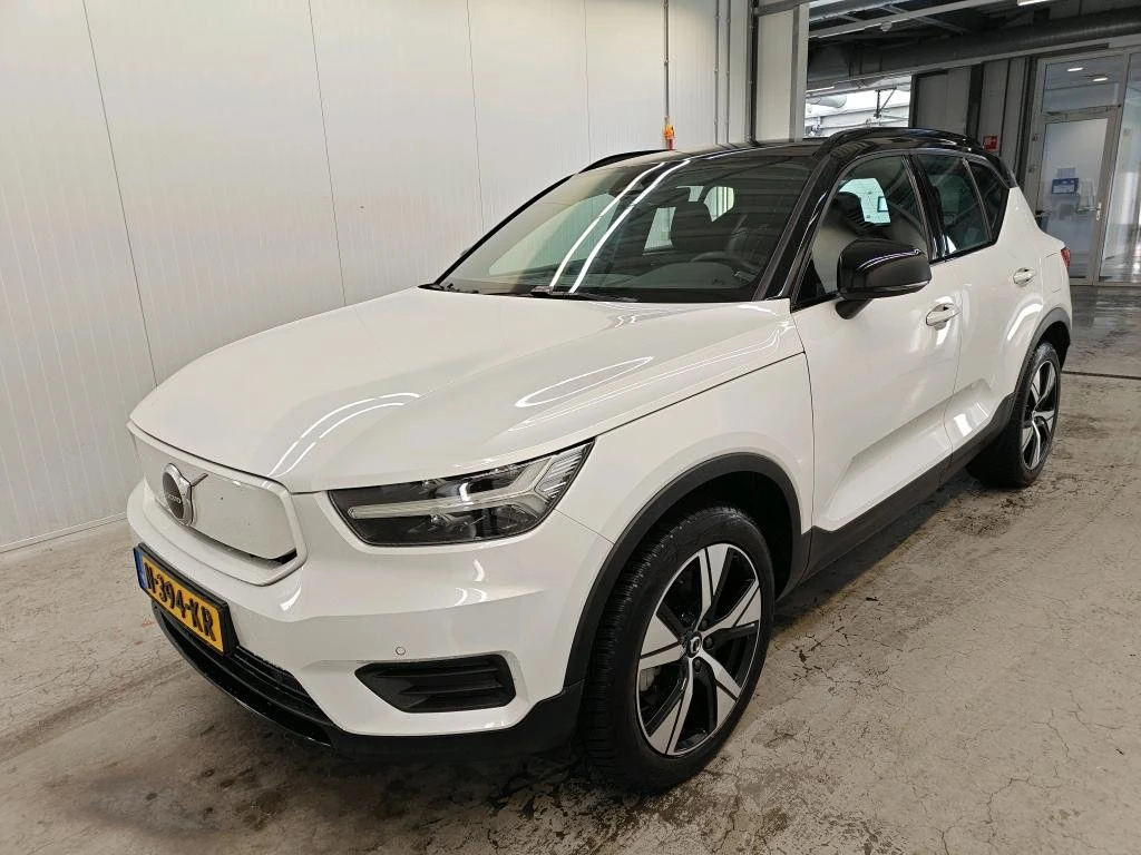 Volvo XC40 Plus - Twin Motor, снимка 6 - Автомобили и джипове - 54147601