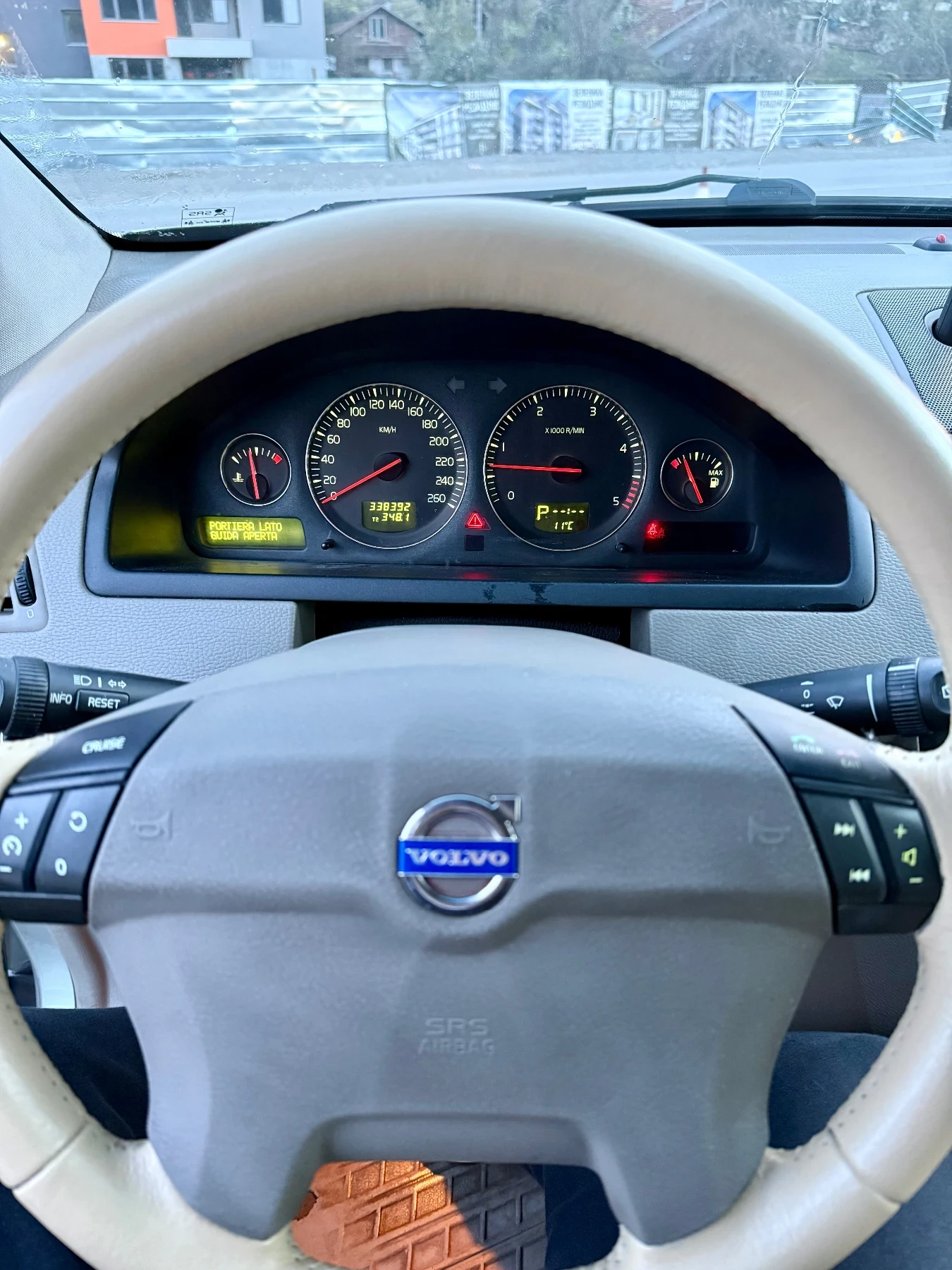 Volvo Xc90 D5 AWD, снимка 10 - Автомобили и джипове - 54185016