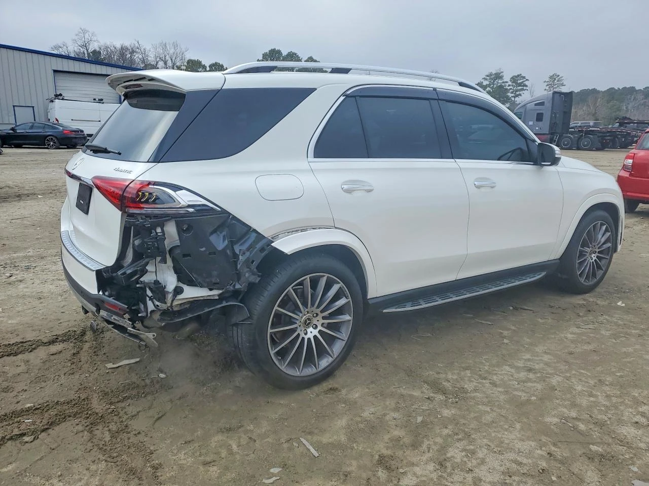 Mercedes-Benz GLE 350 4MATIC AMG Line, снимка 6 - Автомобили и джипове - 54257338