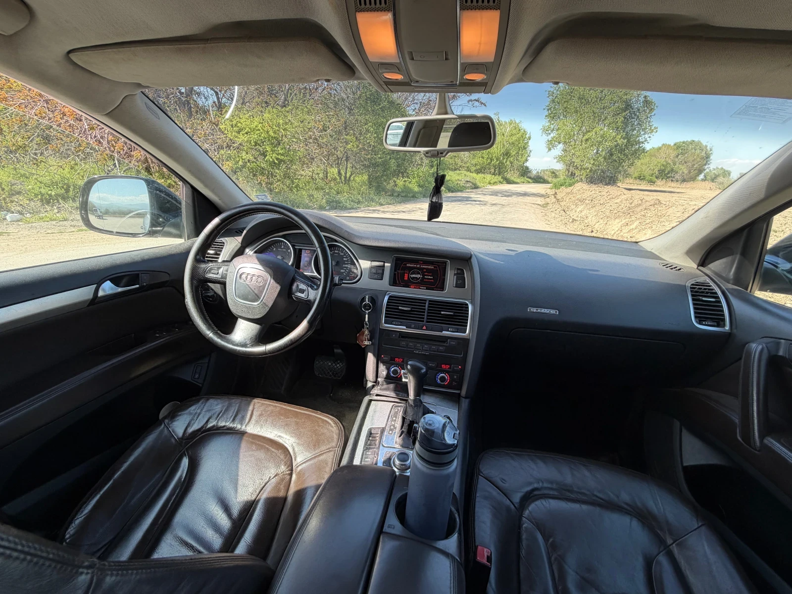 Audi Q7 3.0 TDI, 7 места, снимка 12 - Автомобили и джипове - 54312254