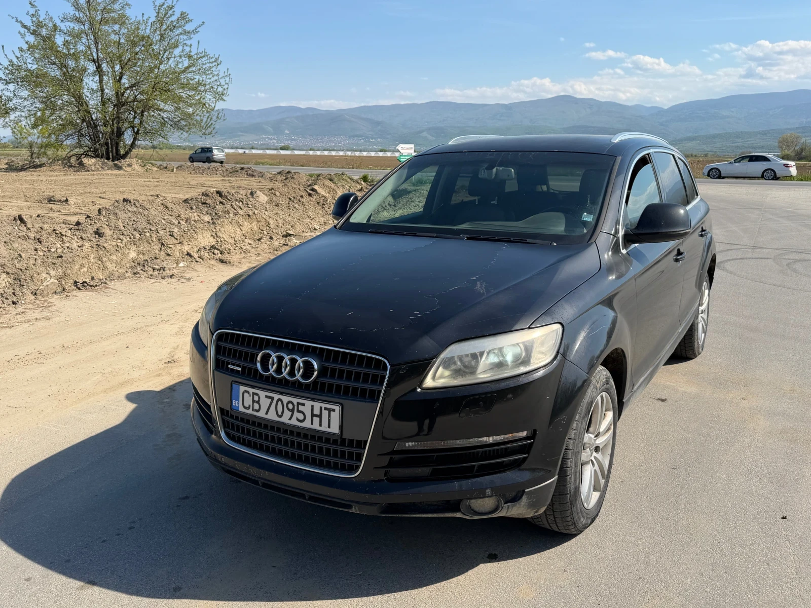 Audi Q7 3.0 TDI, 7 места, снимка 2 - Автомобили и джипове - 54312254