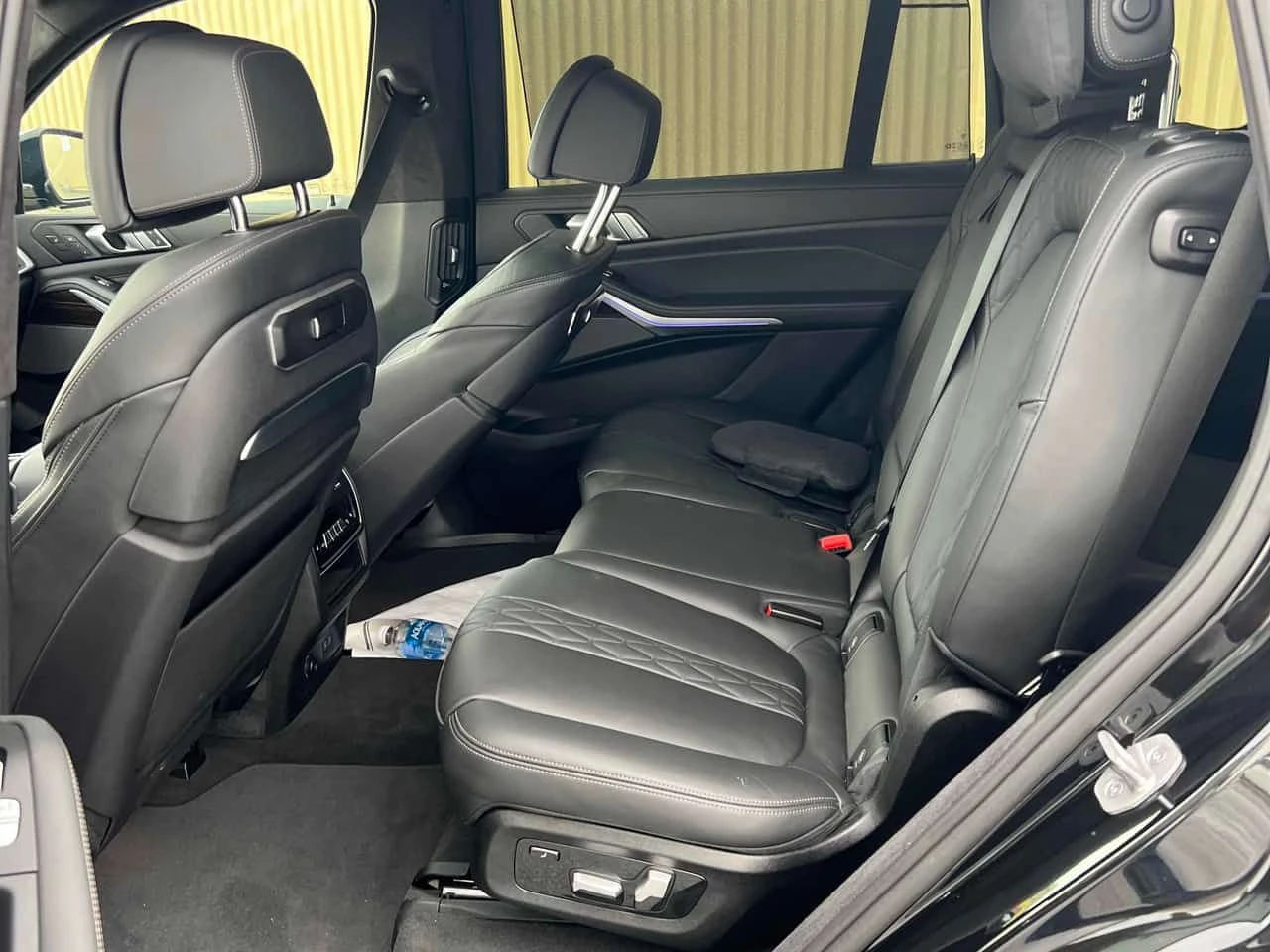 BMW X7 * xDrive40i * АВТОКРЕДИТ БЕЗ ПЪРВОНАЧАЛНА ВНОСКА* , снимка 10 - Автомобили и джипове - 55248279