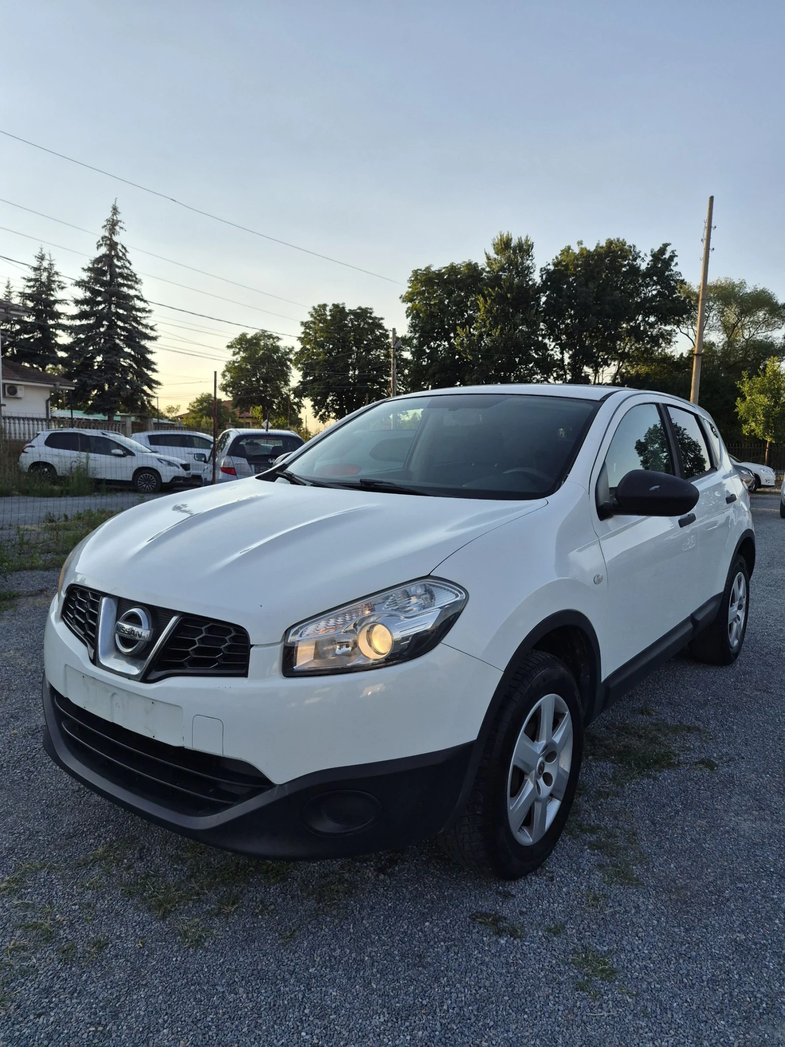 Nissan Qashqai 1.5 DCI Evro 5, снимка 2 - Автомобили и джипове - 55280323