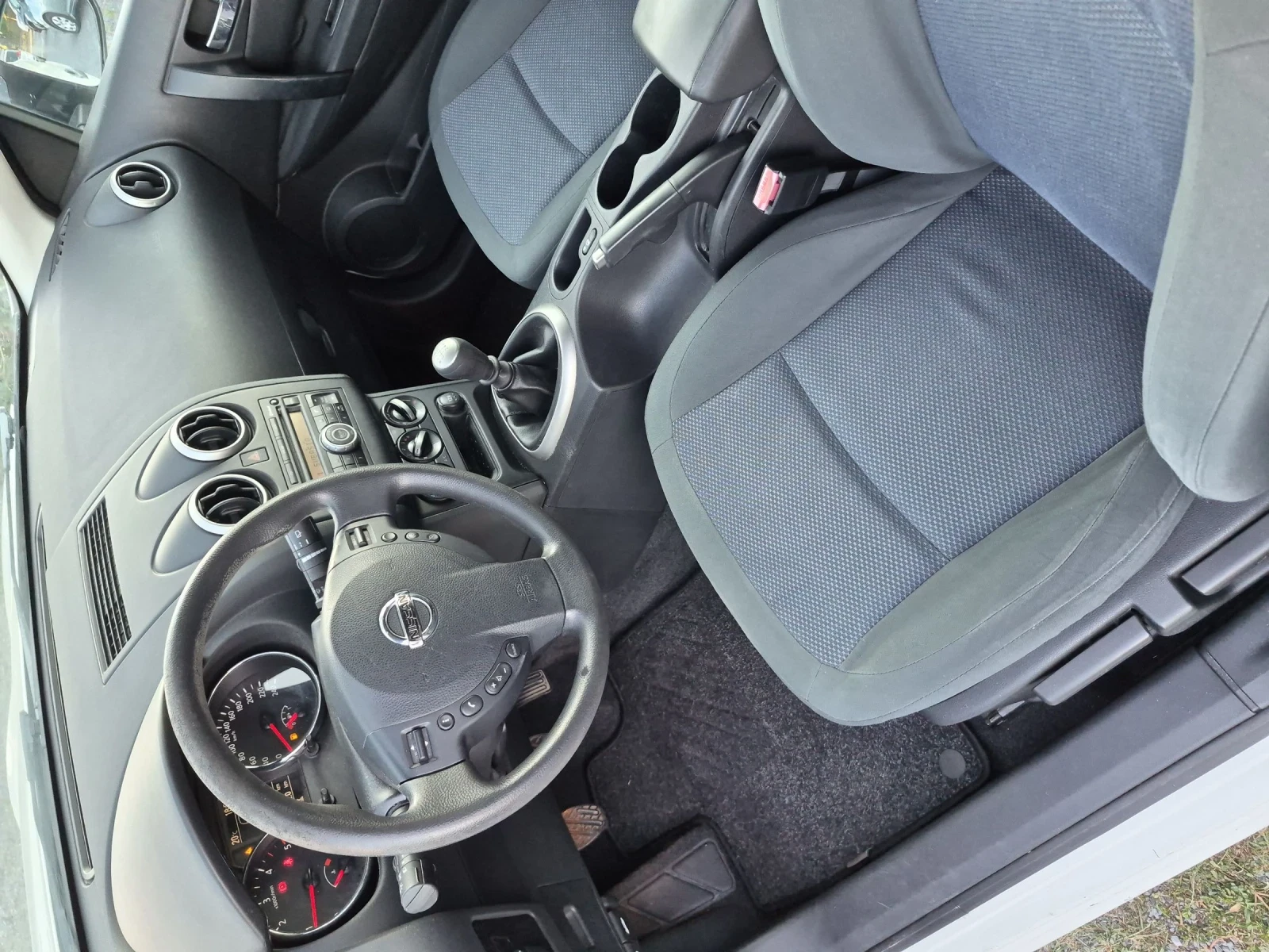 Nissan Qashqai 1.5 DCI Evro 5, снимка 10 - Автомобили и джипове - 55280323