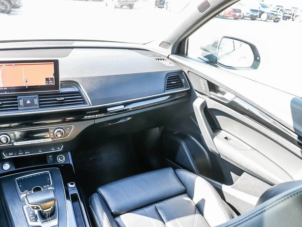 Audi Q5 FULL * BANG&OLUFSEN *  AвтоКредит * (ЦЕНА ДО БГ), снимка 13 - Автомобили и джипове - 55563327