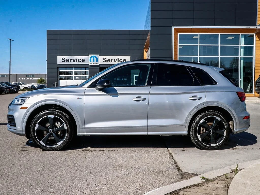 Audi Q5 FULL * BANG&OLUFSEN *  AвтоКредит * (ЦЕНА ДО БГ), снимка 4 - Автомобили и джипове - 55563327