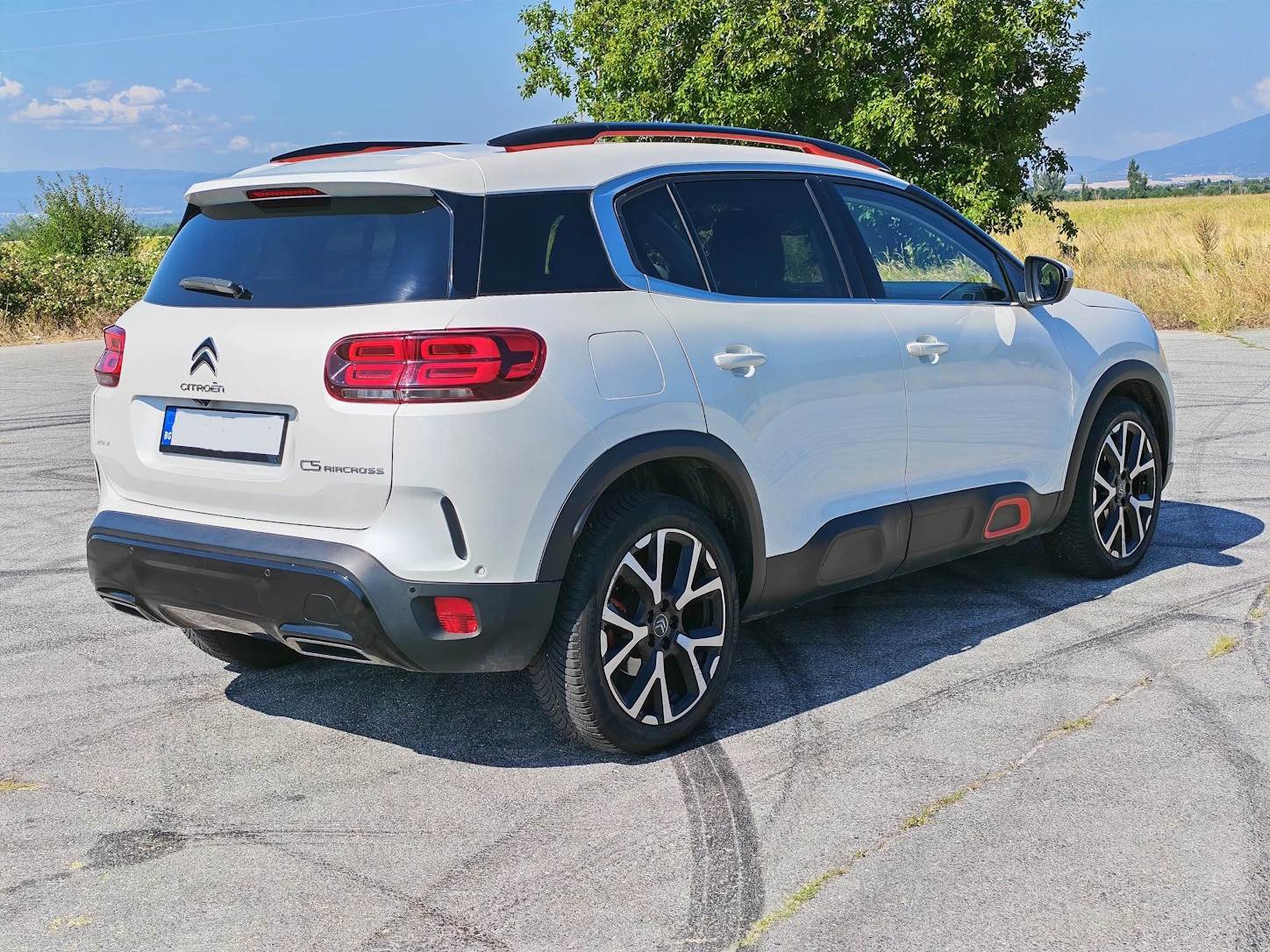 Citroen C5 Aircross 1.6 SHINE 180 EAT8, снимка 5 - Автомобили и джипове - 55614310