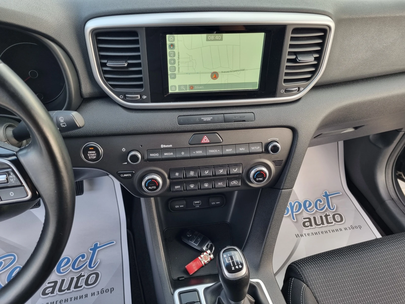 Kia Sportage 1.6CRDi- 6 СКОРОСТИ= 2019г., снимка 10 - Автомобили и джипове - 55824433