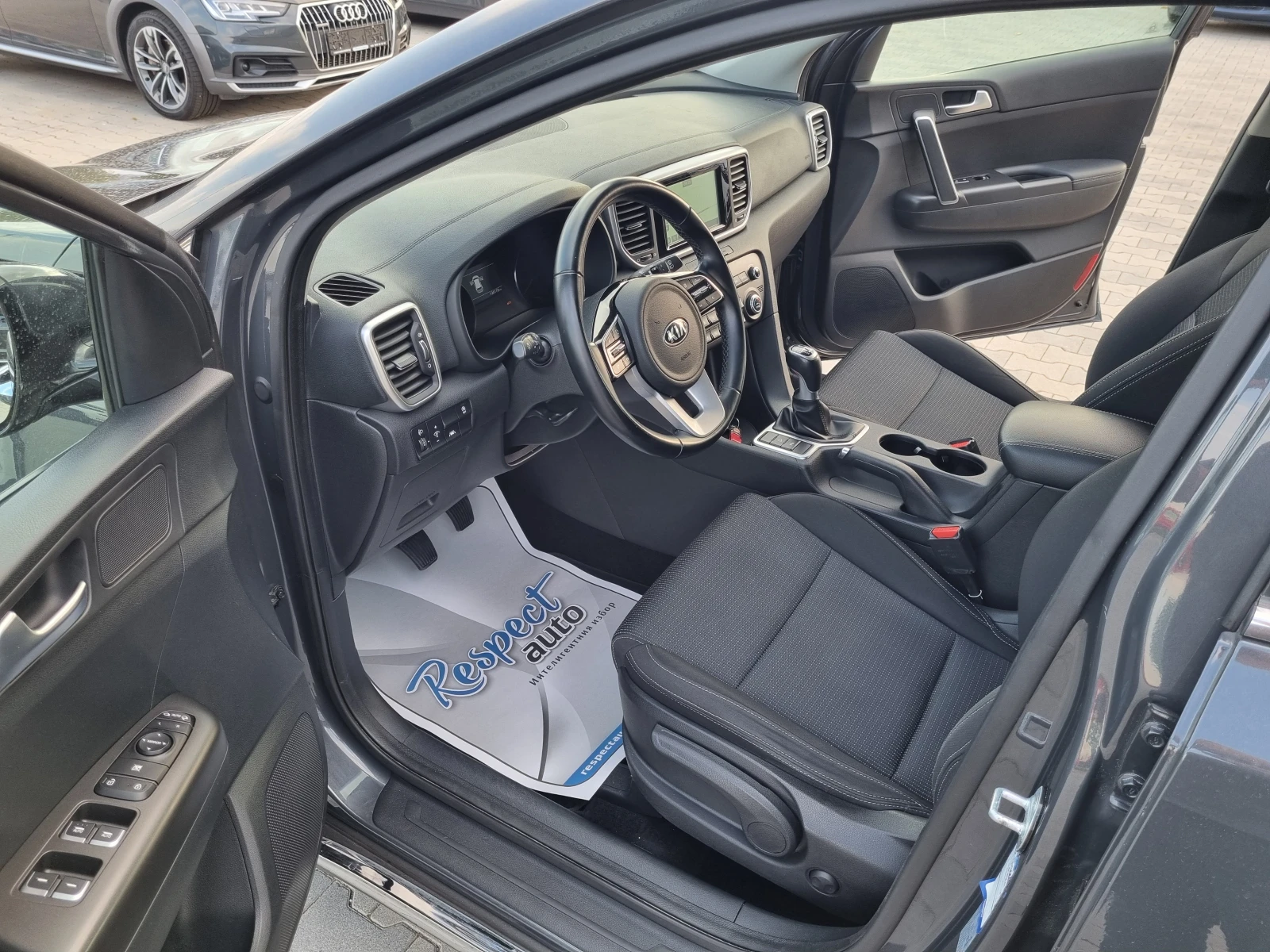 Kia Sportage 1.6CRDi- 6 СКОРОСТИ= 2019г., снимка 7 - Автомобили и джипове - 55824433