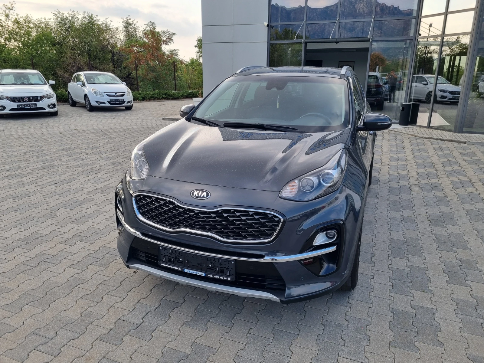 Kia Sportage 1.6CRDi- 6 СКОРОСТИ= 2019г., снимка 3 - Автомобили и джипове - 55824433