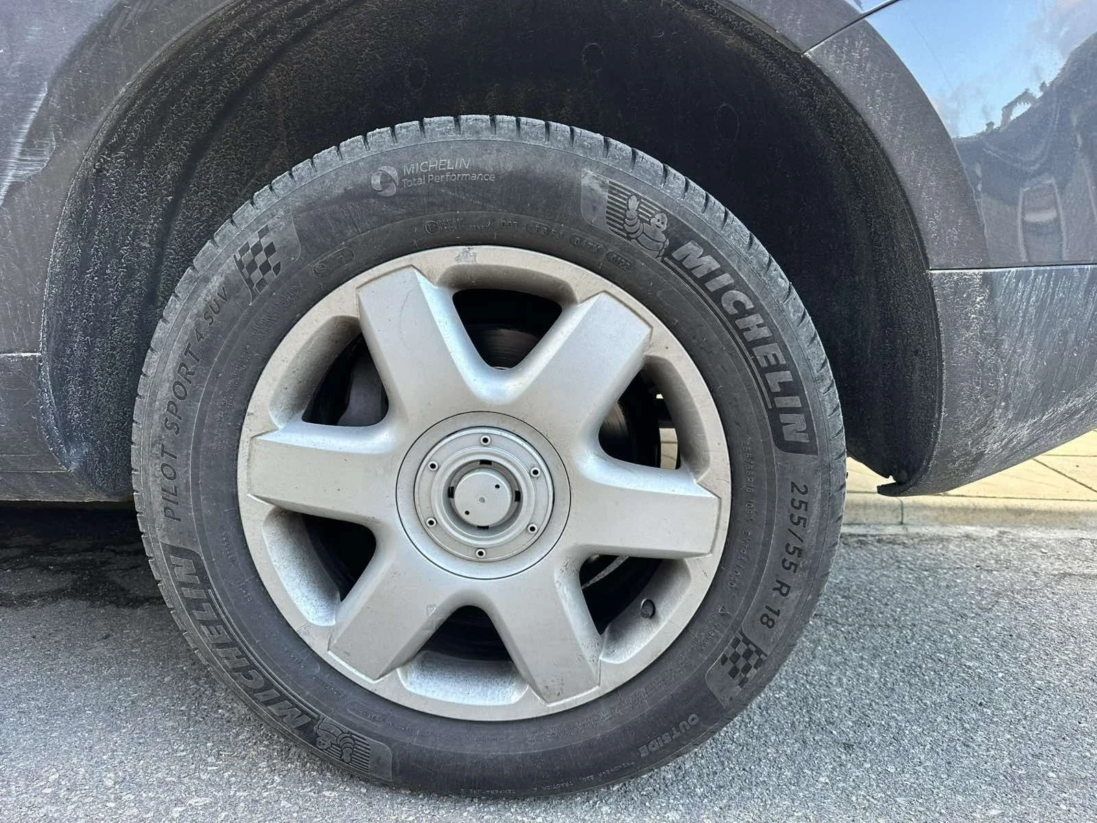 VW Touareg, снимка 4 - Автомобили и джипове - 55837973