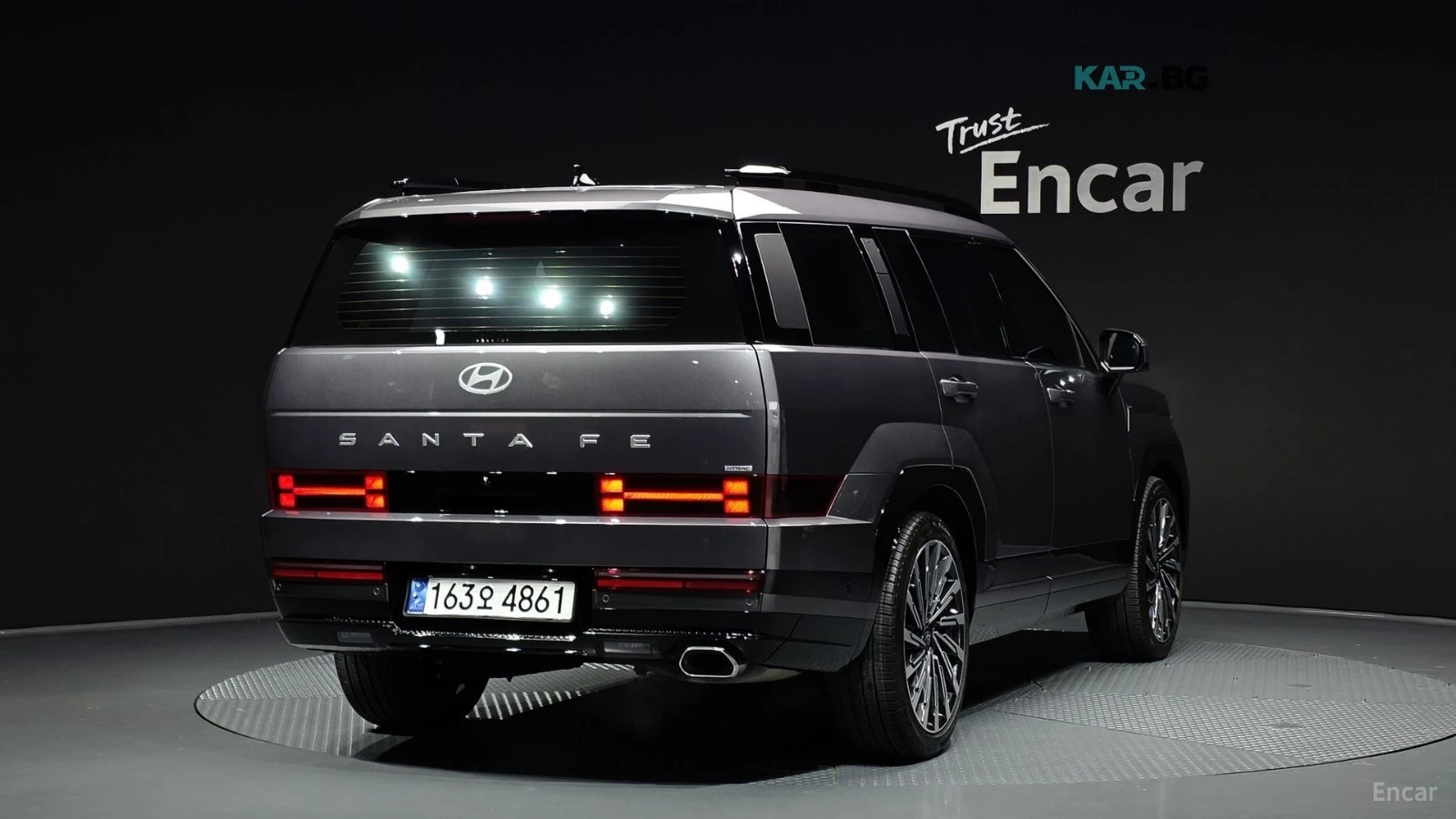 Hyundai Santa fe CALLIGRAPHY* 4x4* DISTRONIC* 360* МАСАЖИ* ОБДУХ* , снимка 3 - Автомобили и джипове - 55977010
