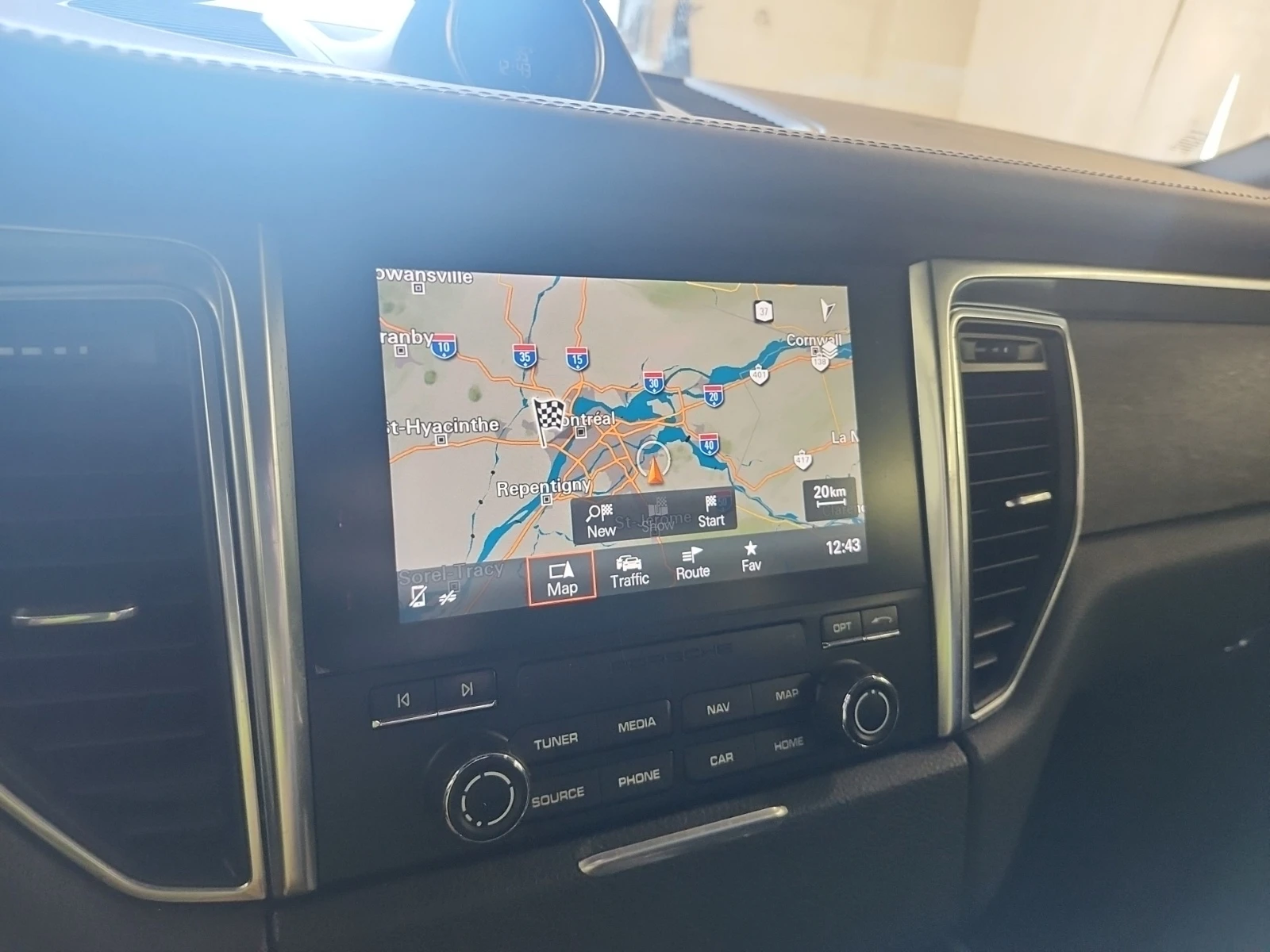 Porsche Macan MACAN GTS, снимка 13 - Автомобили и джипове - 56046793