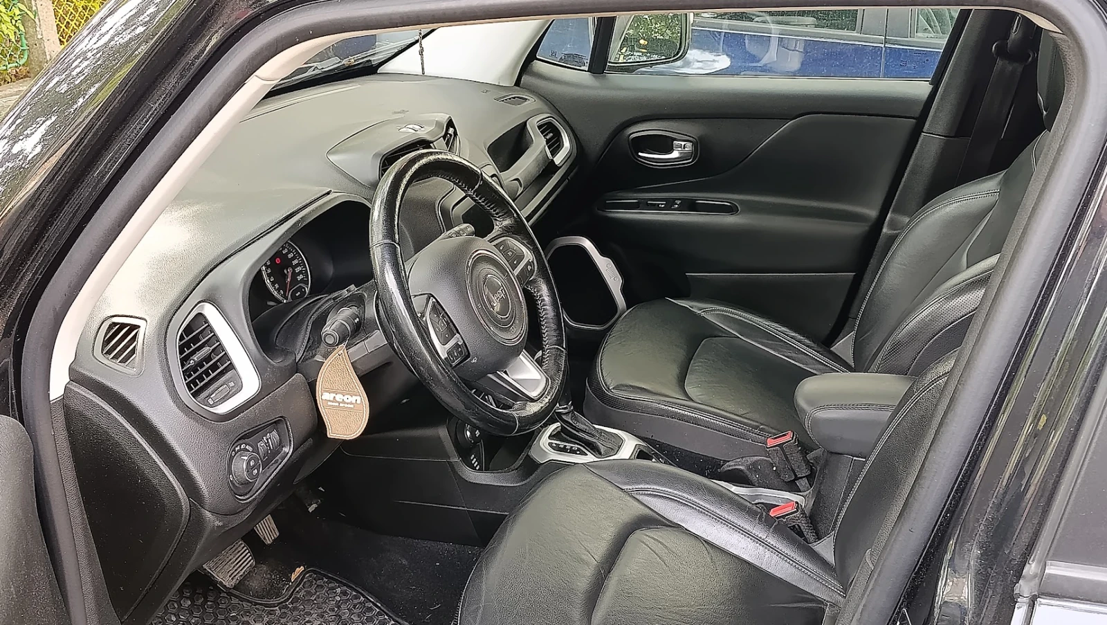 Jeep Renegade, снимка 5 - Автомобили и джипове - 56392122