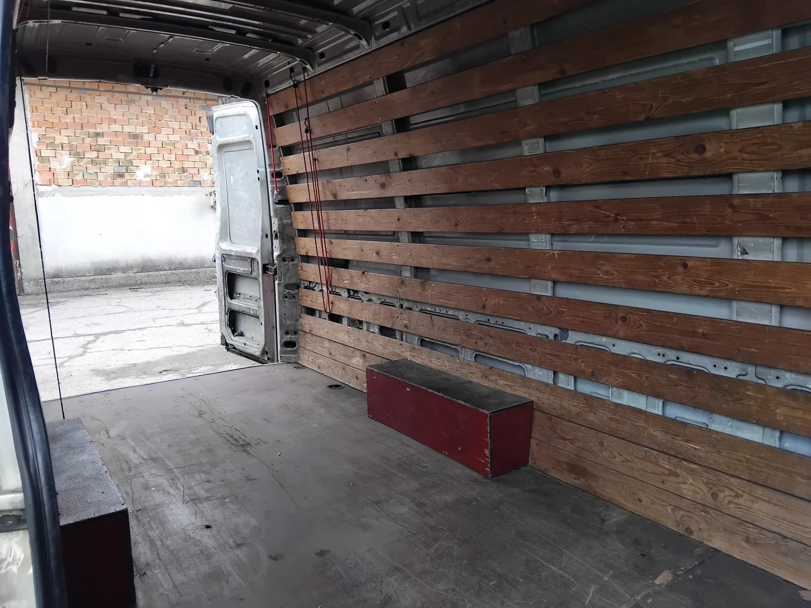 Iveco Daily 35s12, снимка 12 - Бусове и автобуси - 54113201